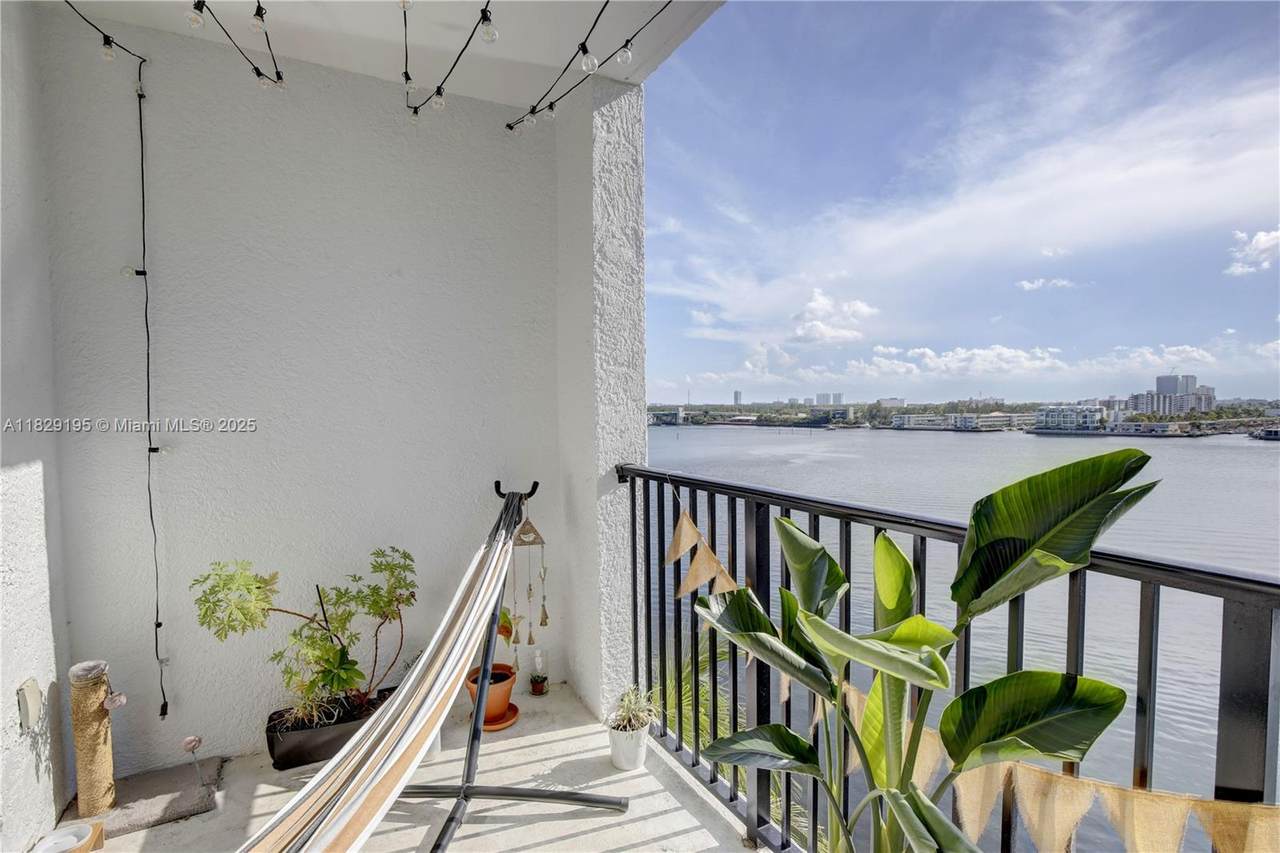 https://bt-photos.global.ssl.fastly.net/miami/1280_boomver_1_A11829195-2.jpg