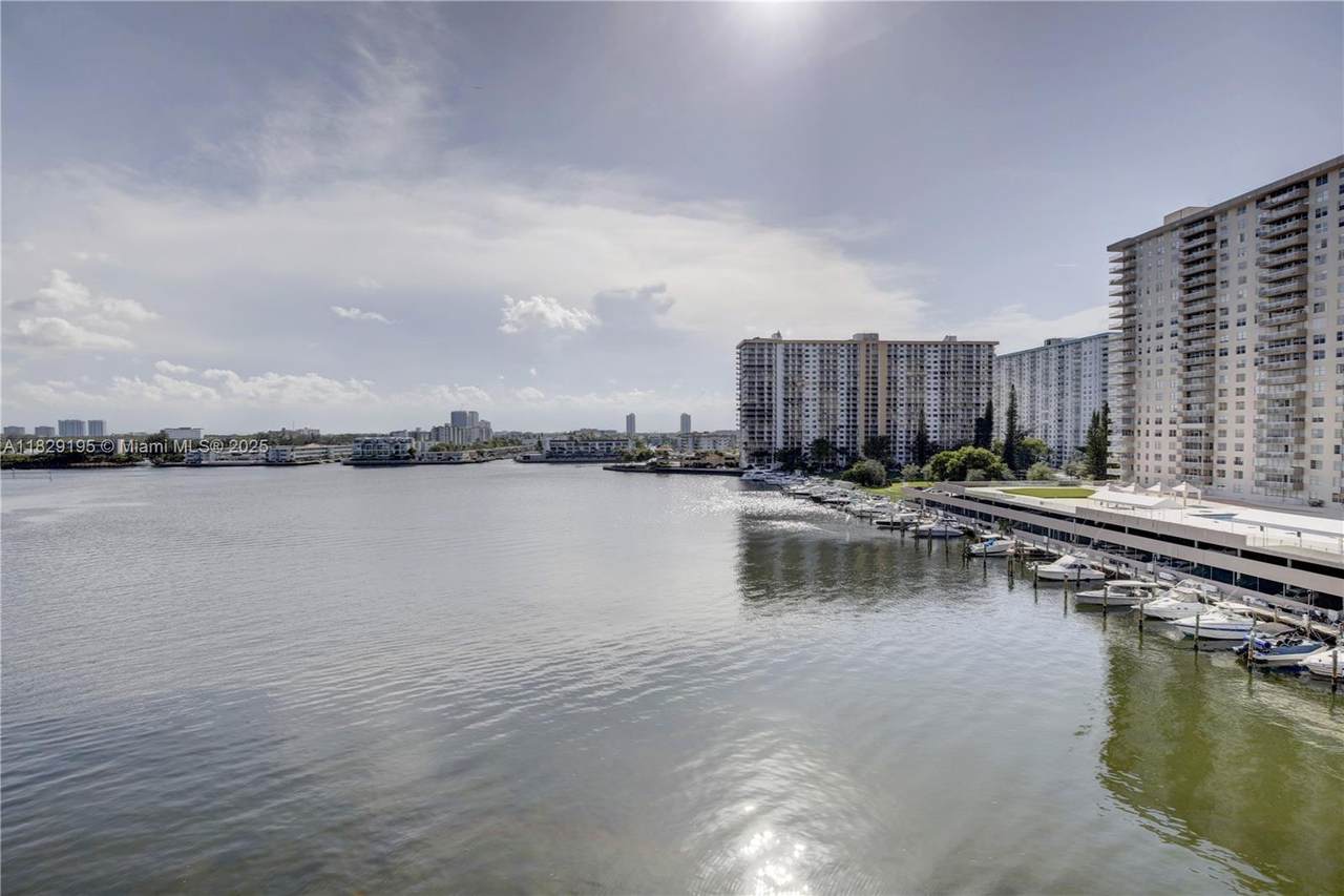https://bt-photos.global.ssl.fastly.net/miami/1280_boomver_1_A11829195-2.jpg