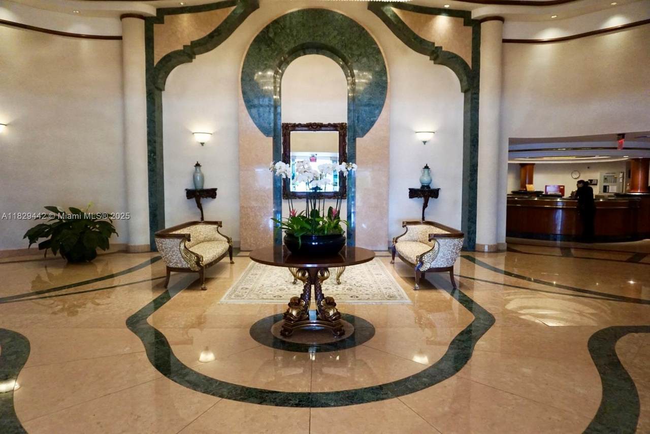 https://bt-photos.global.ssl.fastly.net/miami/1280_boomver_1_A11829442-2.jpg