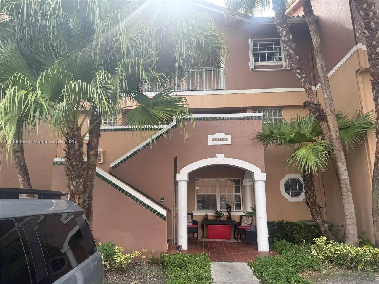 10010 Hammocks Blvd - Photo 1