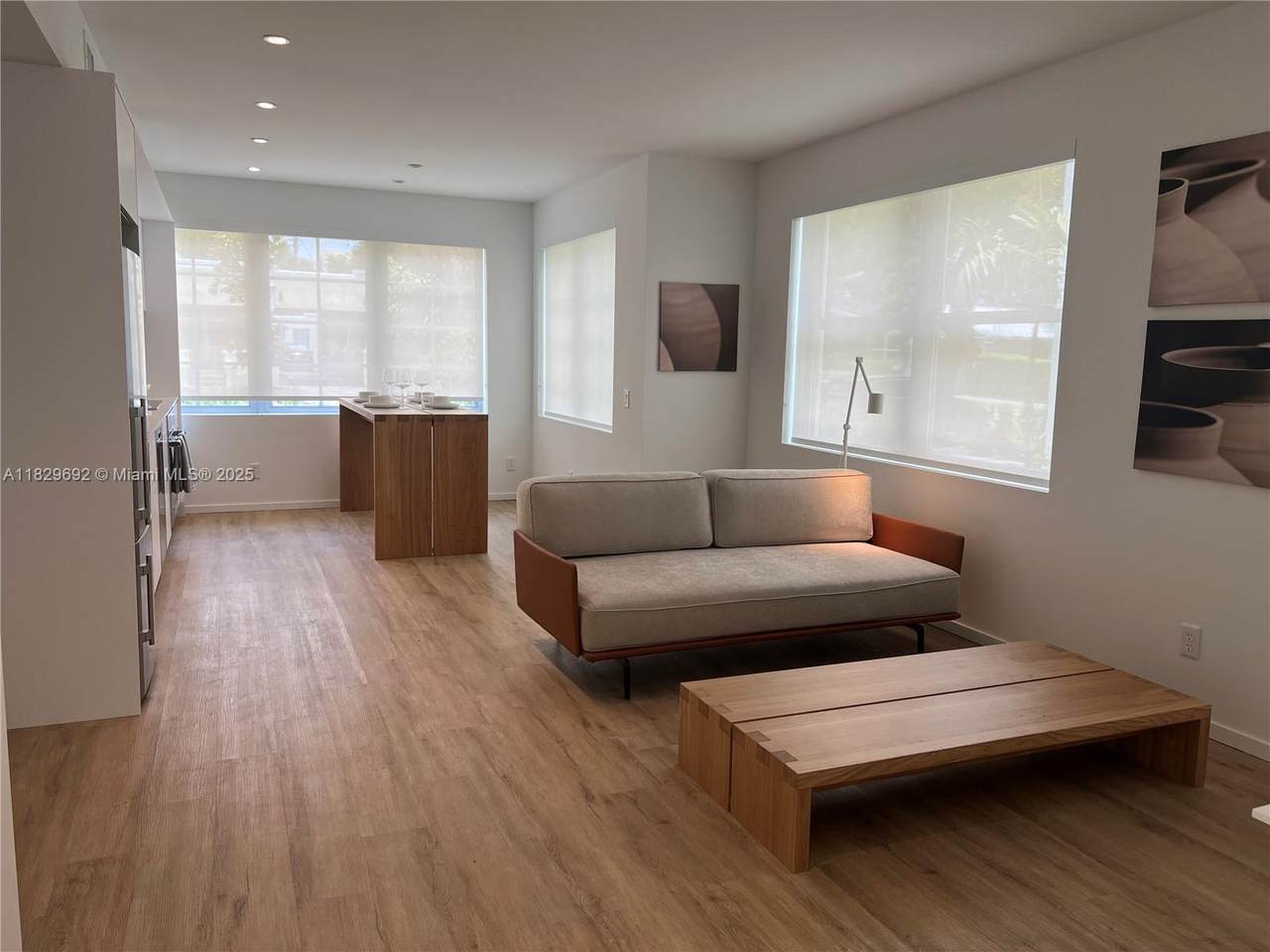 128 46th St - Photo 1