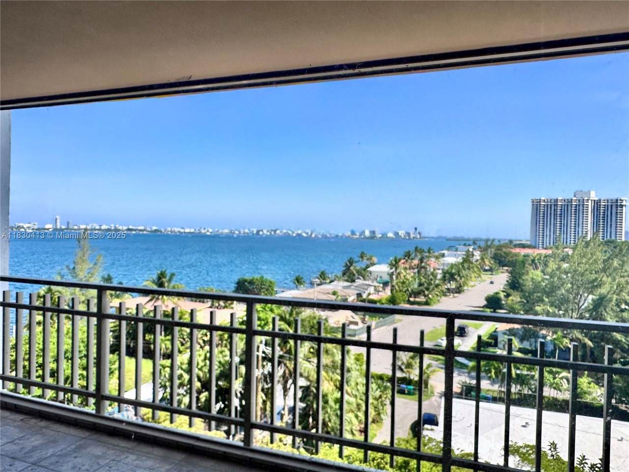 11113 Biscayne Blvd - Photo 1