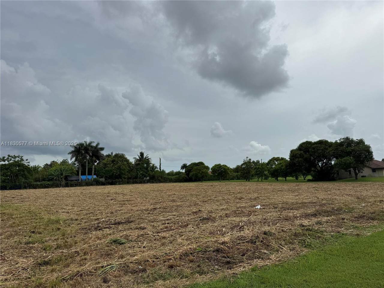20800 Sw 242 St - Photo 1