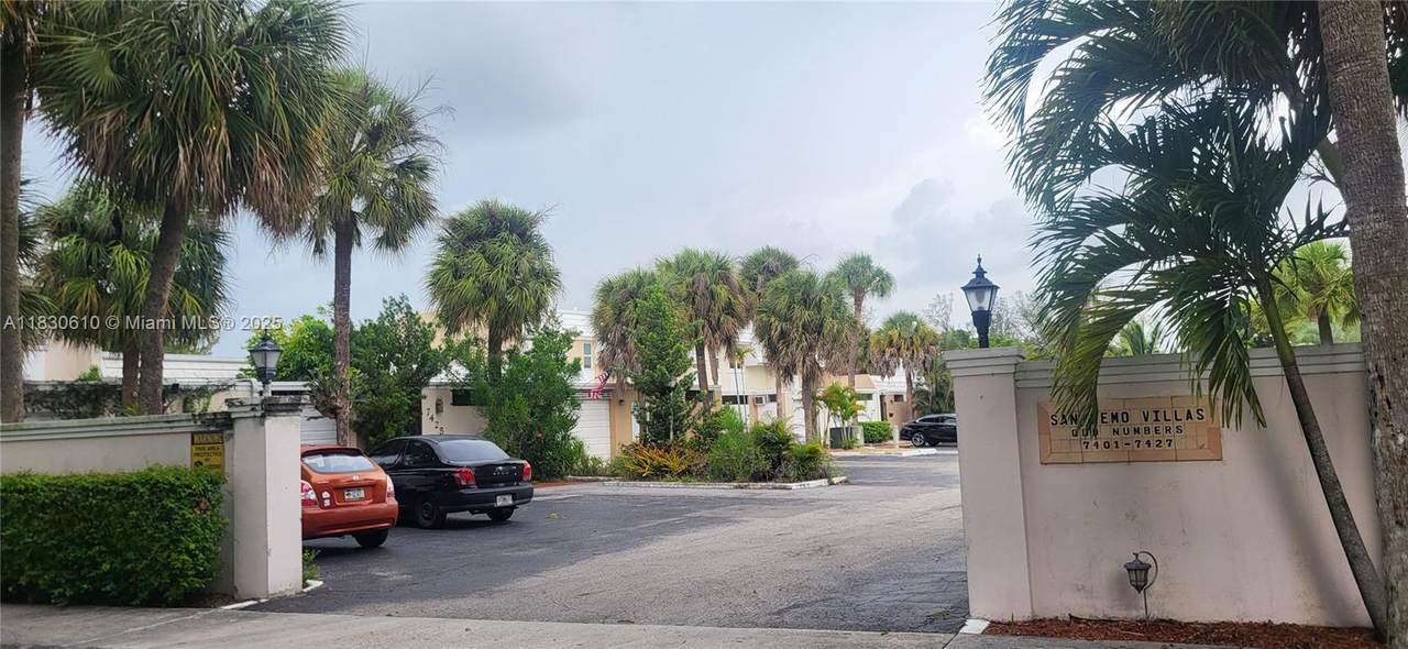 7423 Big Cypress Dr - Photo 1