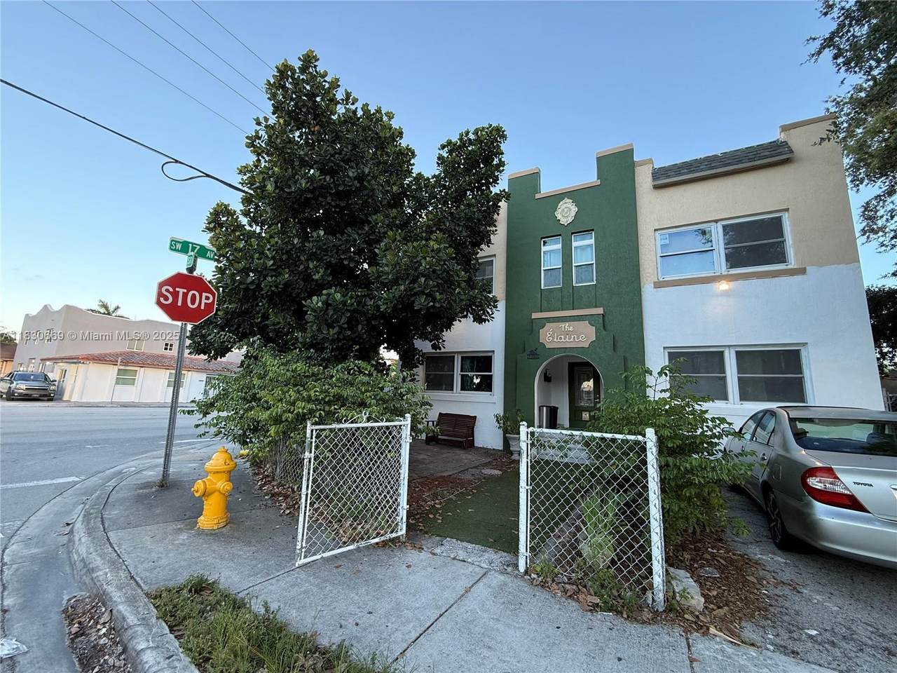 1700 10th St - Photo 1