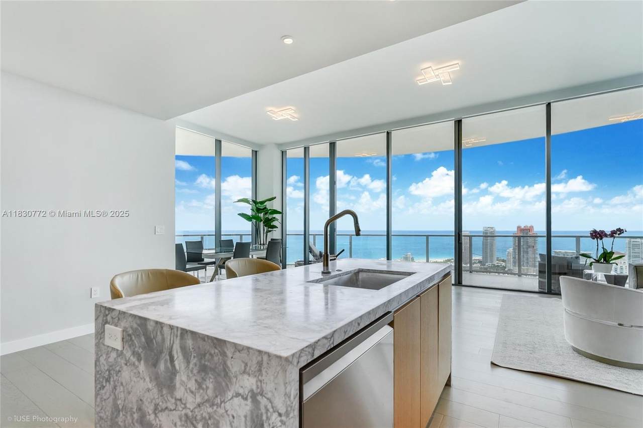 https://bt-photos.global.ssl.fastly.net/miami/1280_boomver_1_A11830772-2.jpg