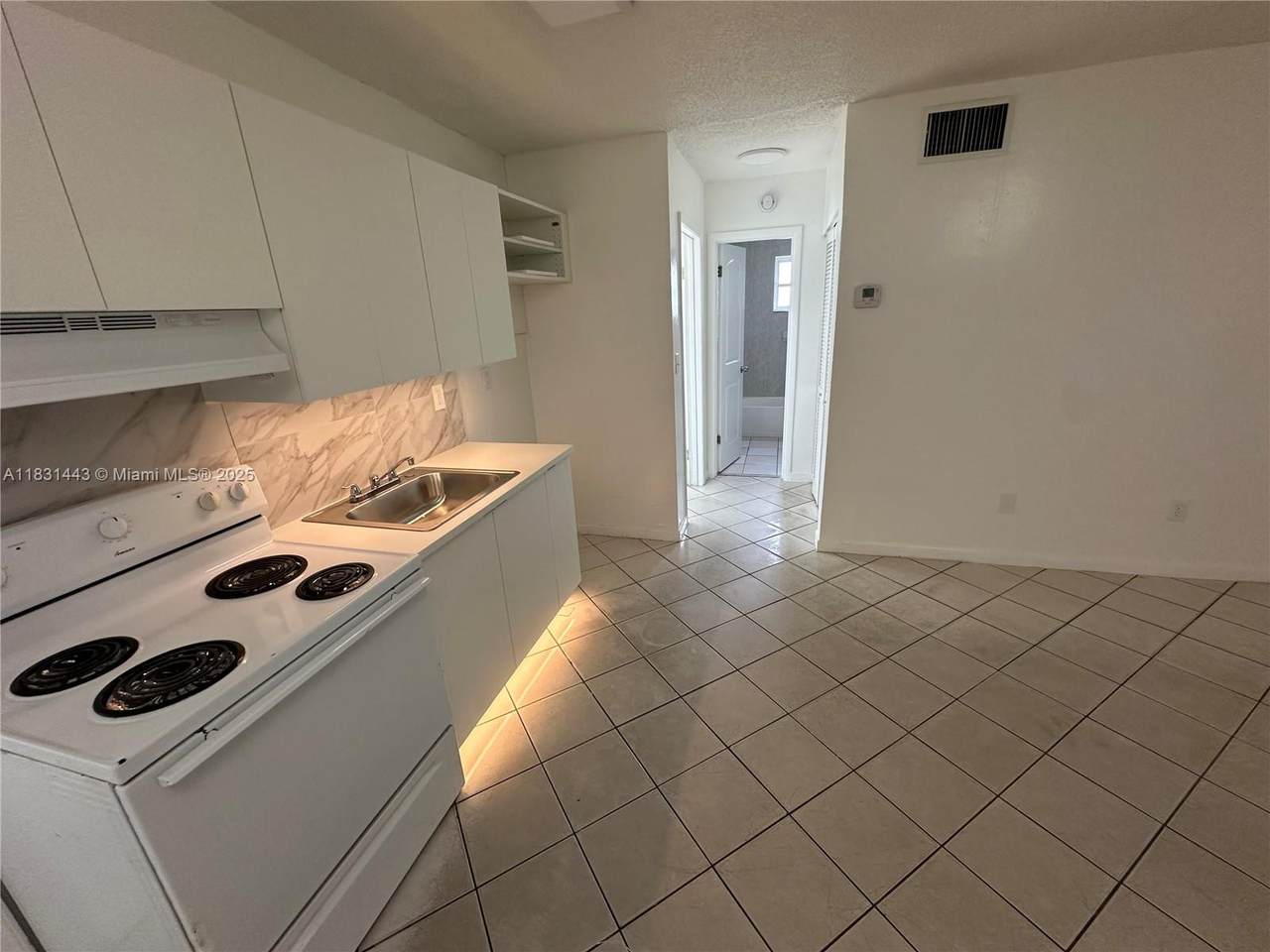 7841 Johnson St - Photo 1