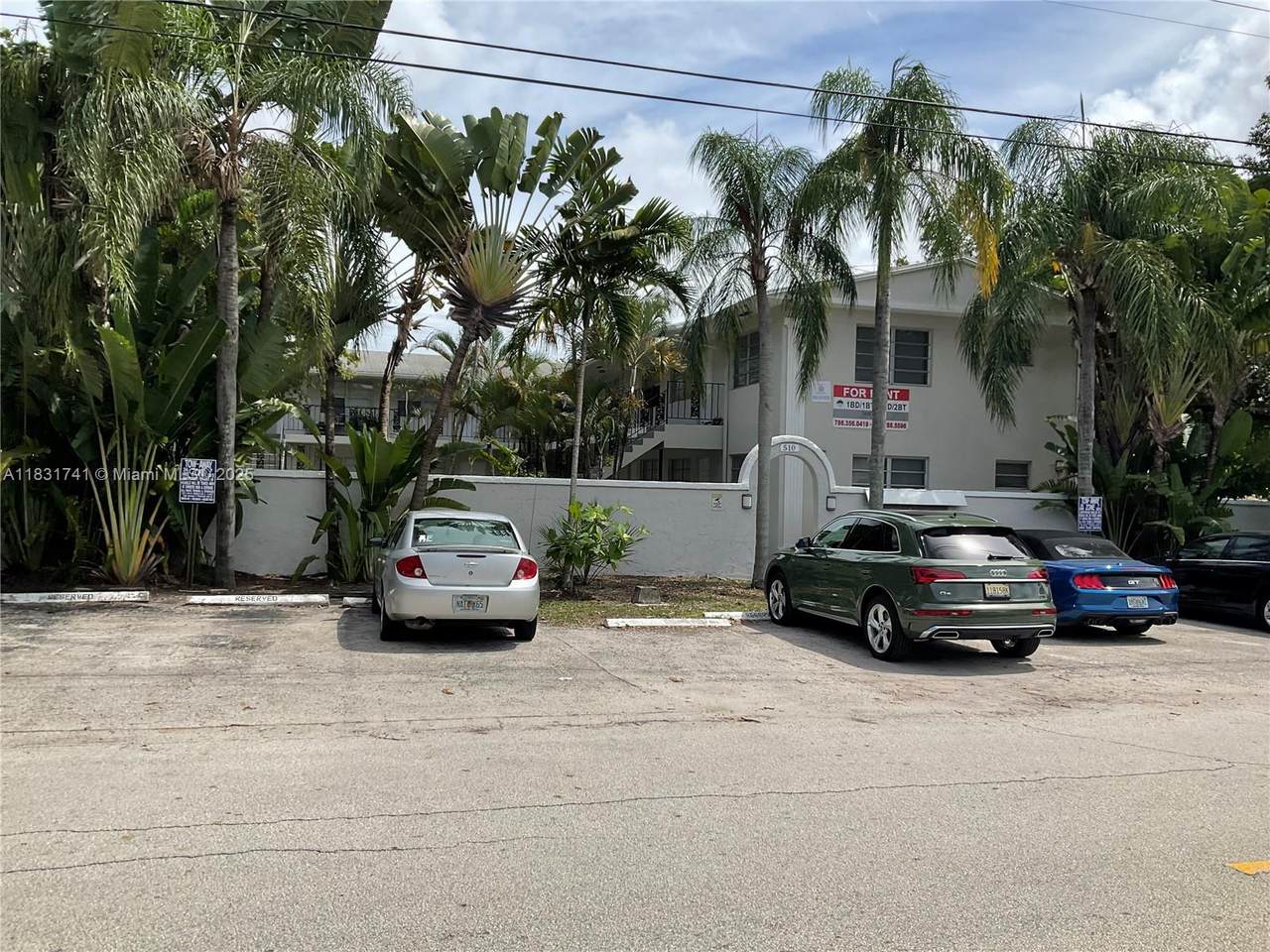510 9th St - Photo 1