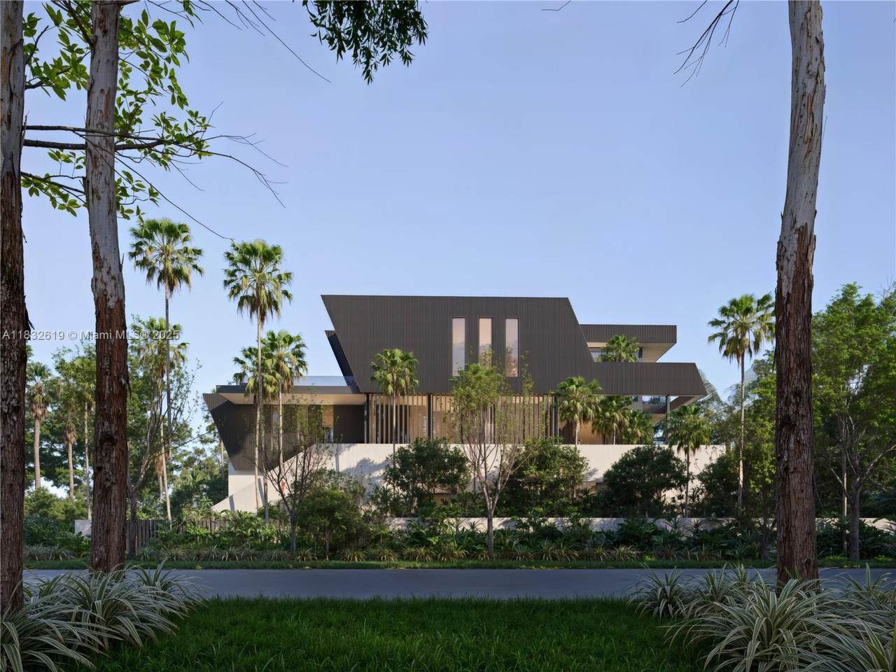 https://bt-photos.global.ssl.fastly.net/miami/1280_boomver_1_A11832619-2.jpg