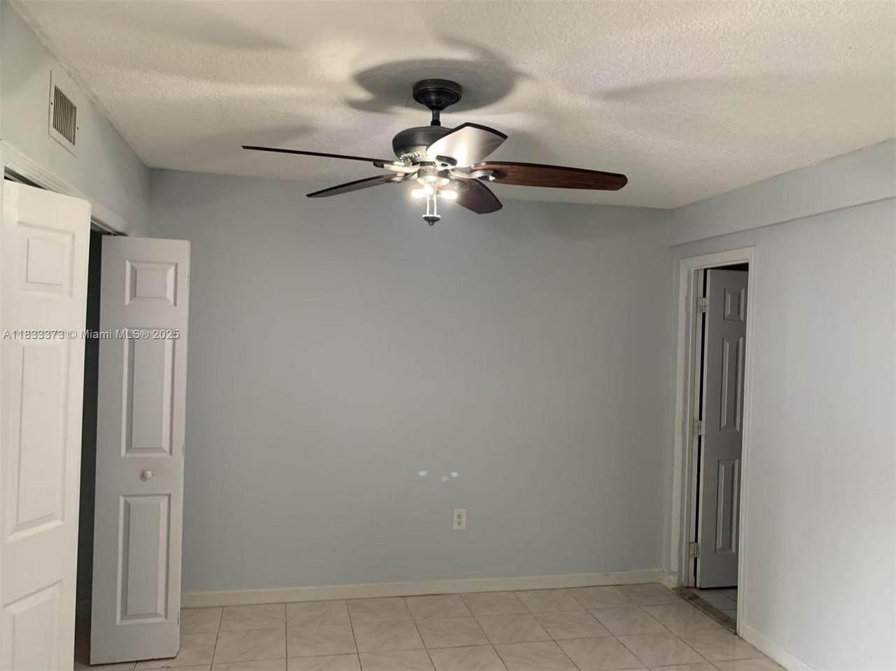 1062 42nd Pl - Photo 1