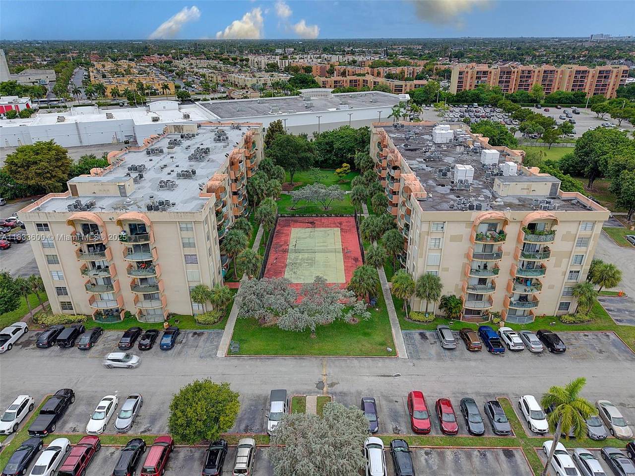 https://bt-photos.global.ssl.fastly.net/miami/1280_boomver_1_A11833600-2.jpg