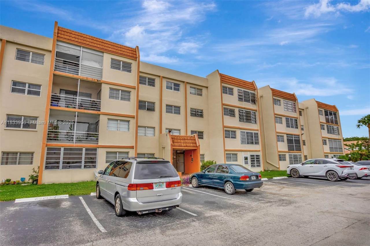 2401 41st Ave - Photo 1