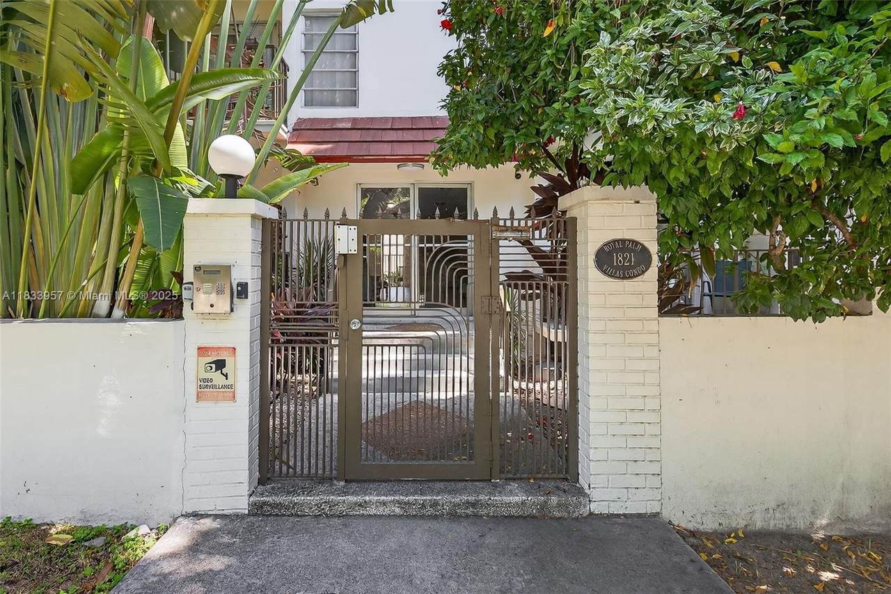 1821 Jefferson Ave - Photo 1