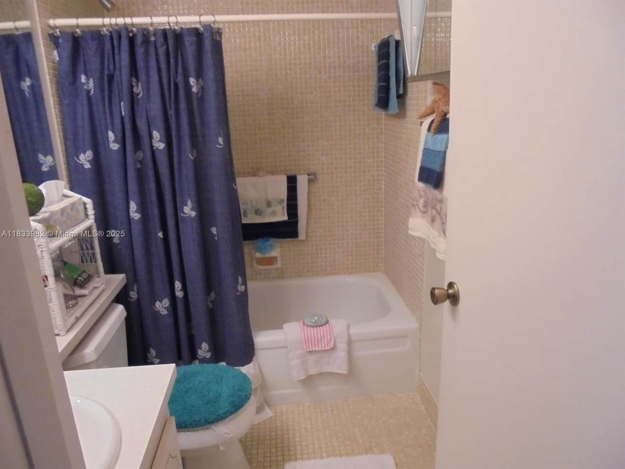 https://bt-photos.global.ssl.fastly.net/miami/1280_boomver_1_A11833982-2.jpg
