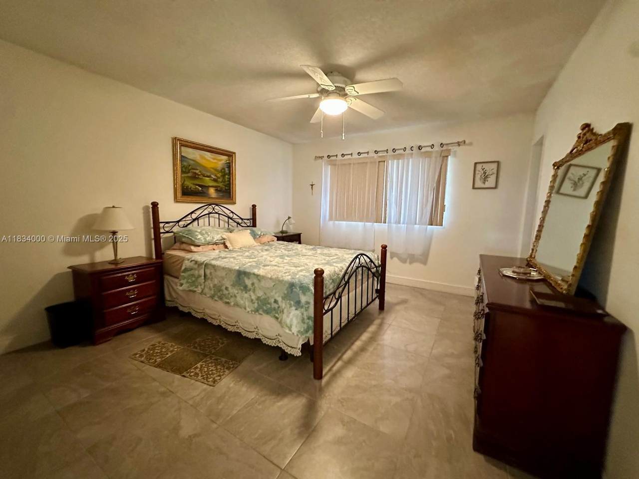 https://bt-photos.global.ssl.fastly.net/miami/1280_boomver_1_A11834000-2.jpg