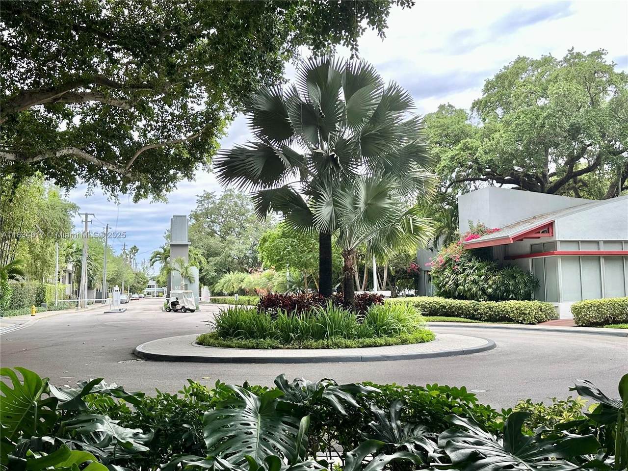 https://bt-photos.global.ssl.fastly.net/miami/1280_boomver_1_A11834017-2.jpg