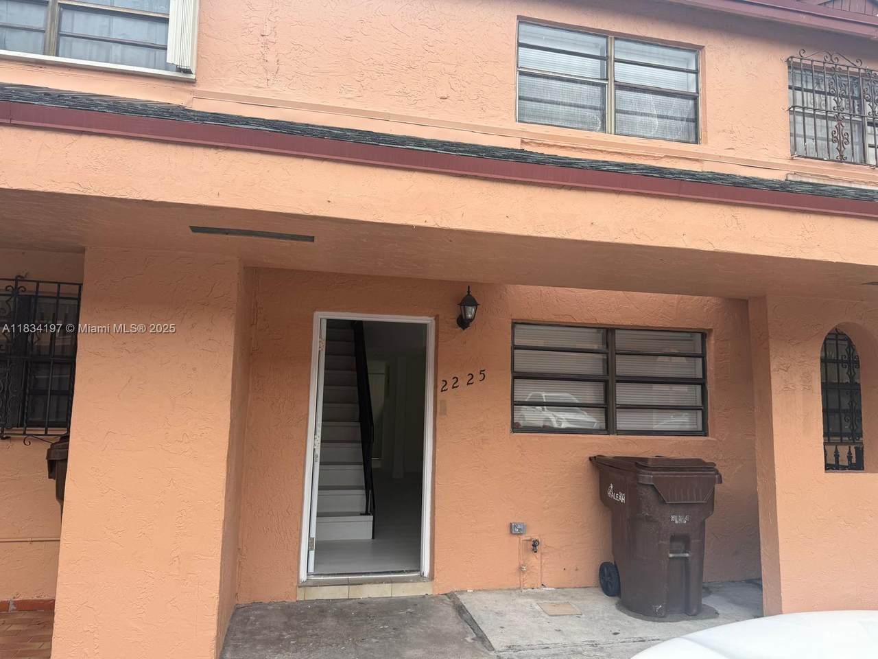 2225 53rd Pl - Photo 1