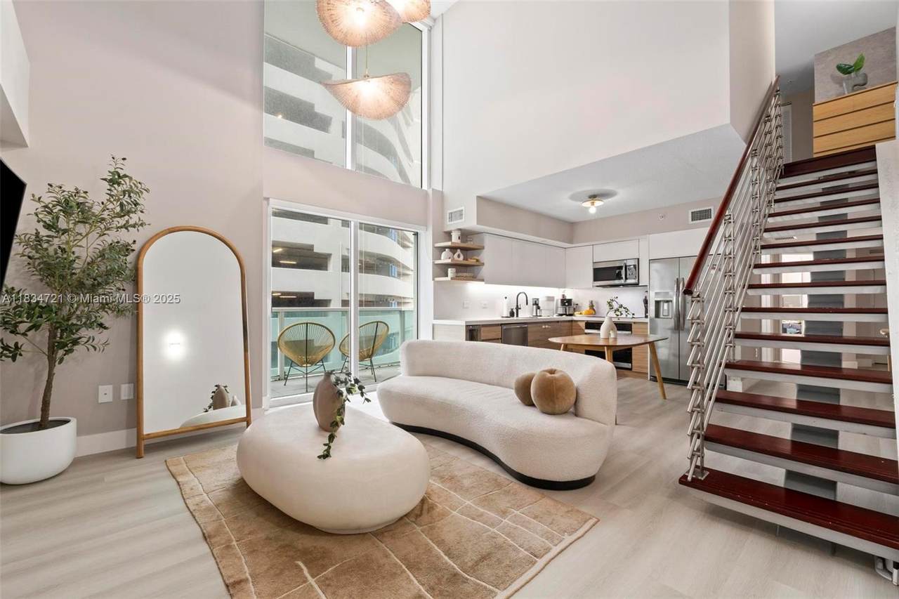 41 5th St - Photo 1