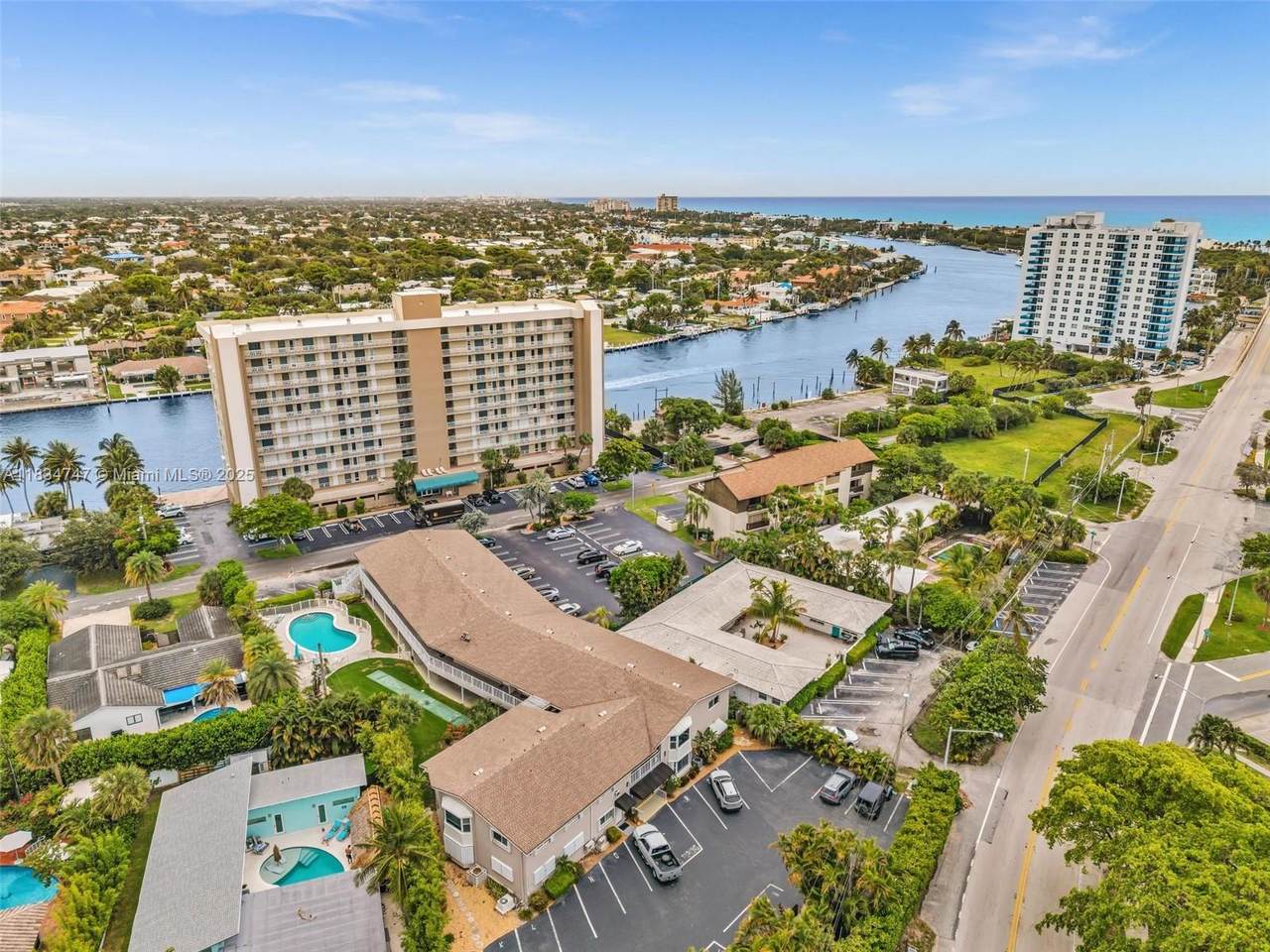 2501 Ocean Blvd - Photo 1