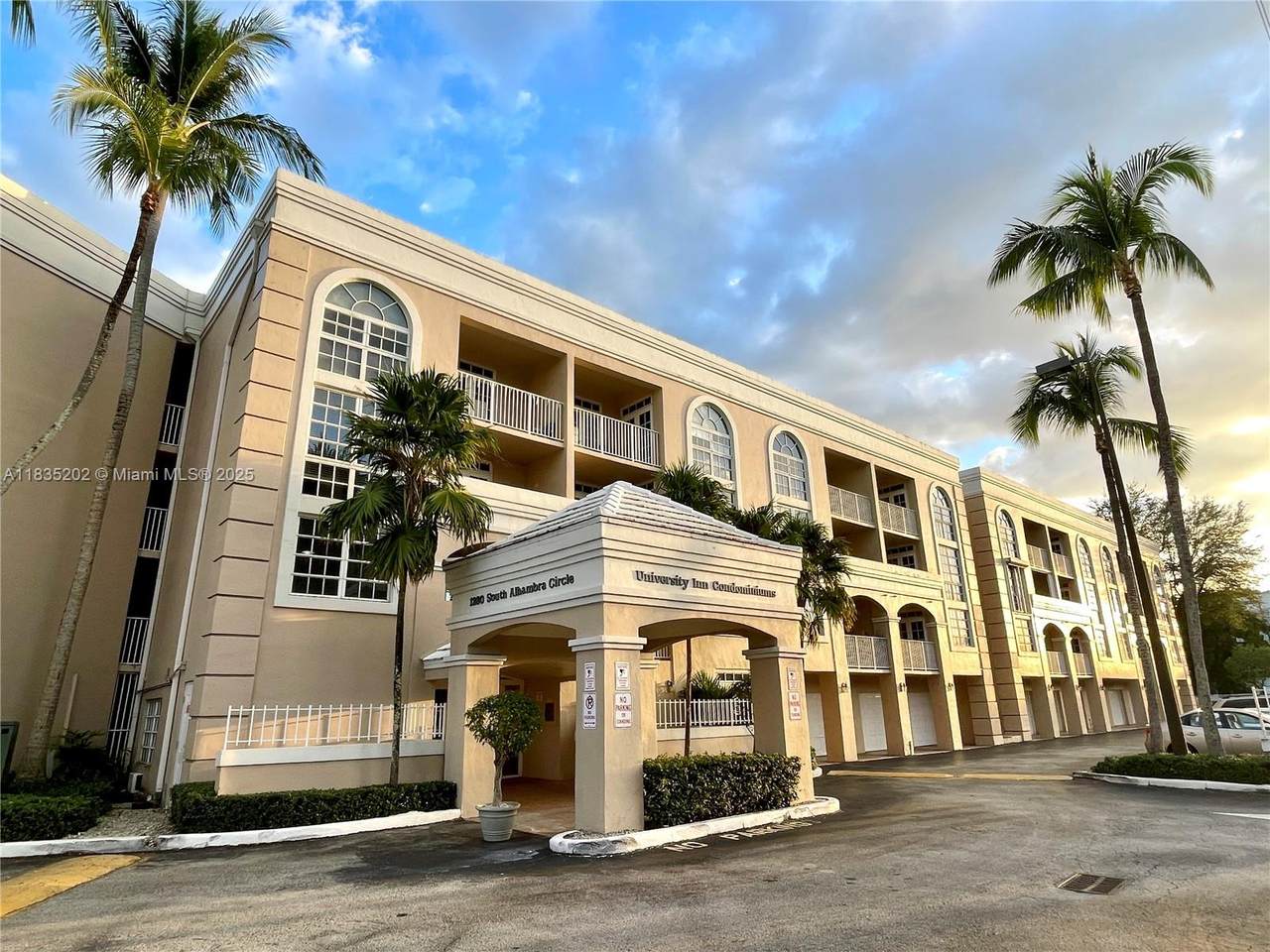 https://bt-photos.global.ssl.fastly.net/miami/1280_boomver_1_A11835202-2.jpg