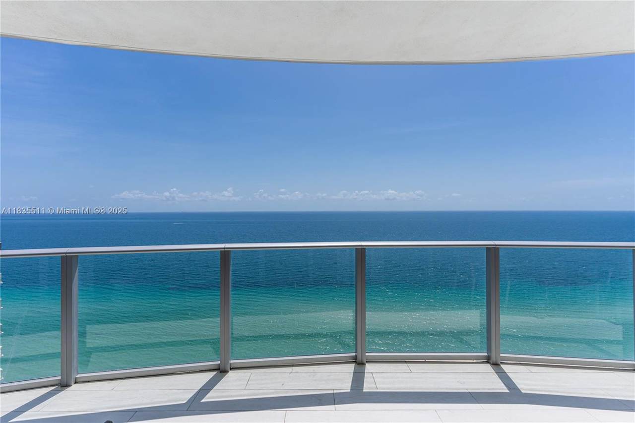 https://bt-photos.global.ssl.fastly.net/miami/1280_boomver_1_A11835511-2.jpg