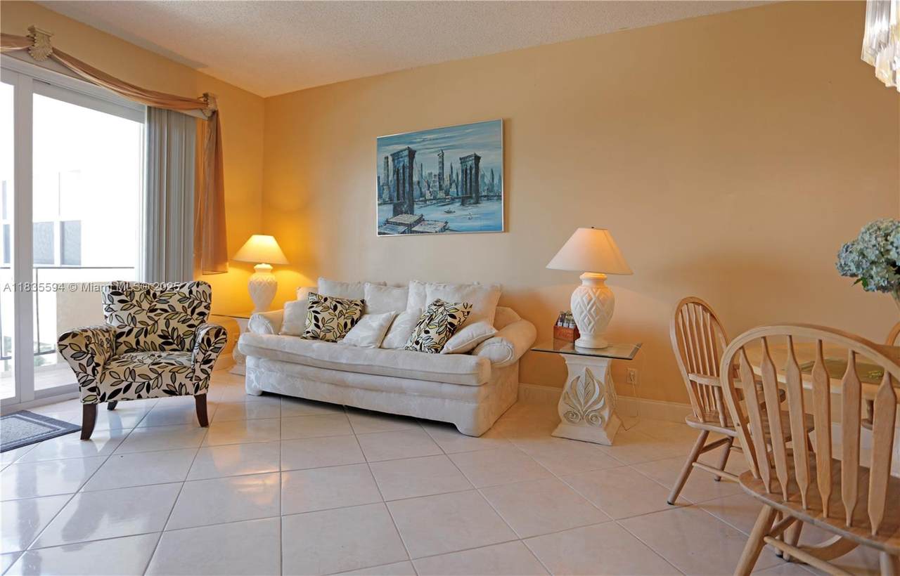 https://bt-photos.global.ssl.fastly.net/miami/1280_boomver_1_A11835594-2.jpg