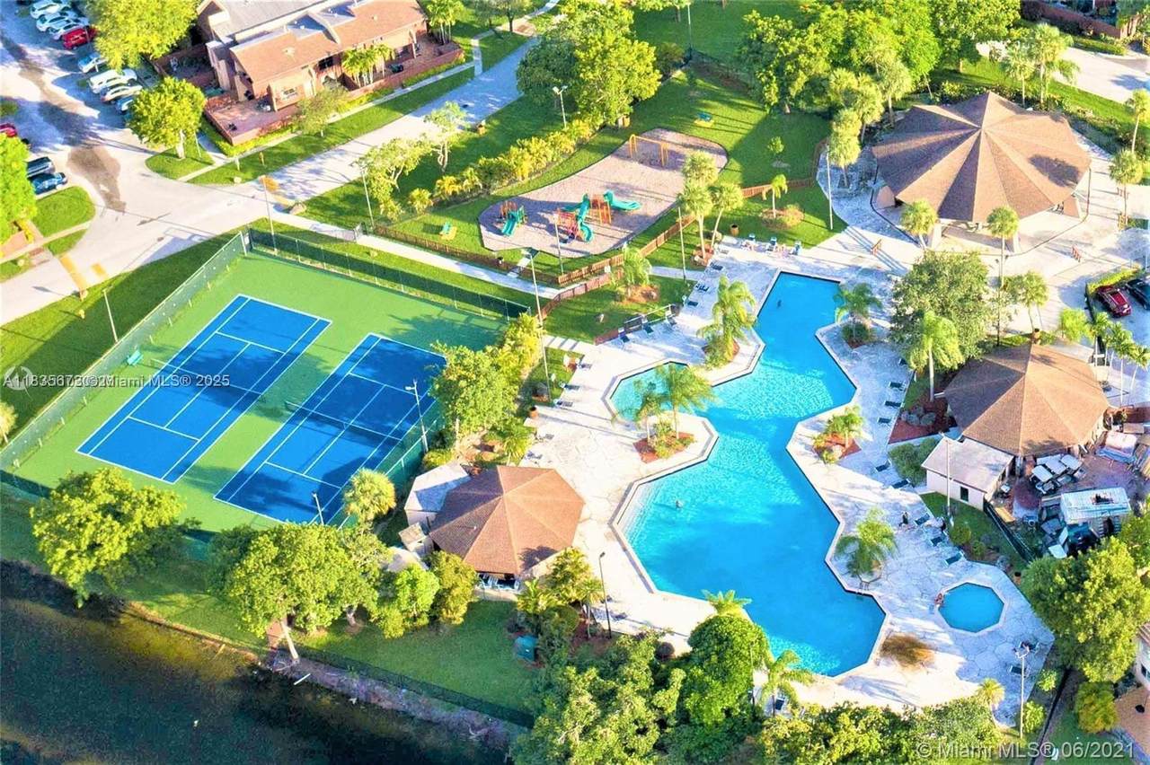 https://bt-photos.global.ssl.fastly.net/miami/orig_boomver_1_A11835672-2.jpg