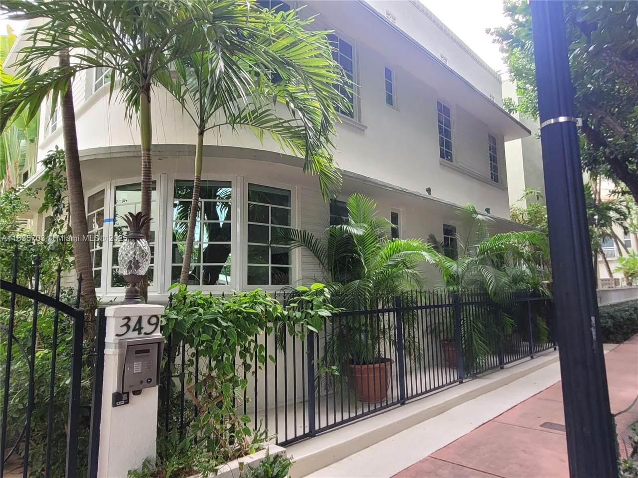 https://bt-photos.global.ssl.fastly.net/miami/1280_boomver_1_A11835703-2.jpg