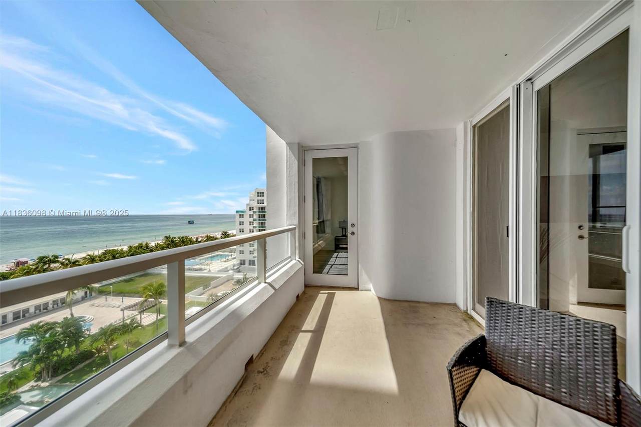 https://bt-photos.global.ssl.fastly.net/miami/1280_boomver_1_A11836098-2.jpg