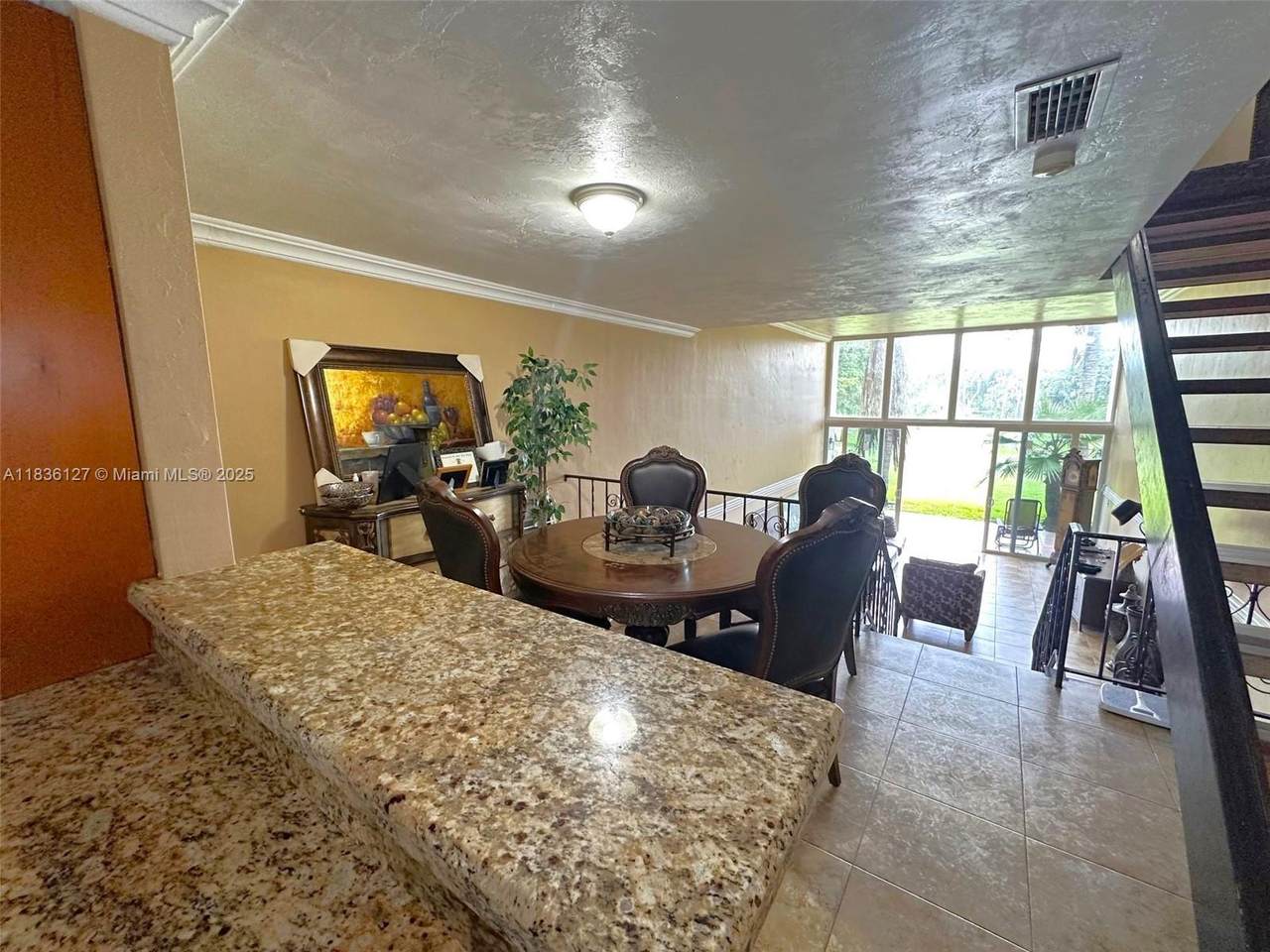 https://bt-photos.global.ssl.fastly.net/miami/1280_boomver_1_A11836127-2.jpg