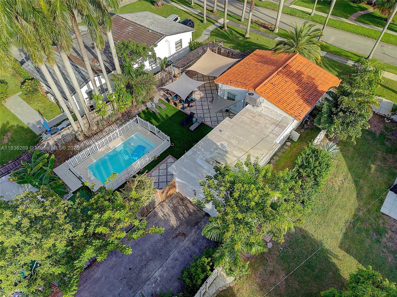 https://bt-photos.global.ssl.fastly.net/miami/1280_boomver_1_A11836269-2.jpg