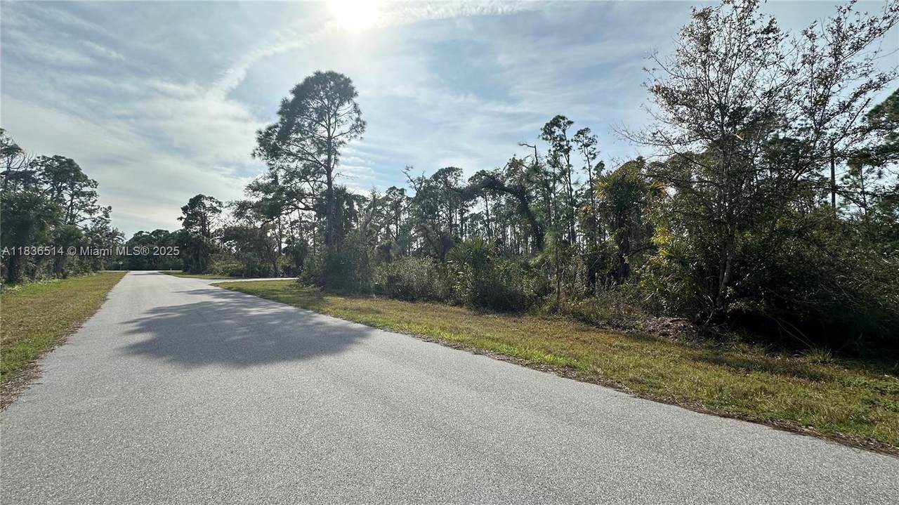 https://bt-photos.global.ssl.fastly.net/miami/1280_boomver_1_A11836514-2.jpg