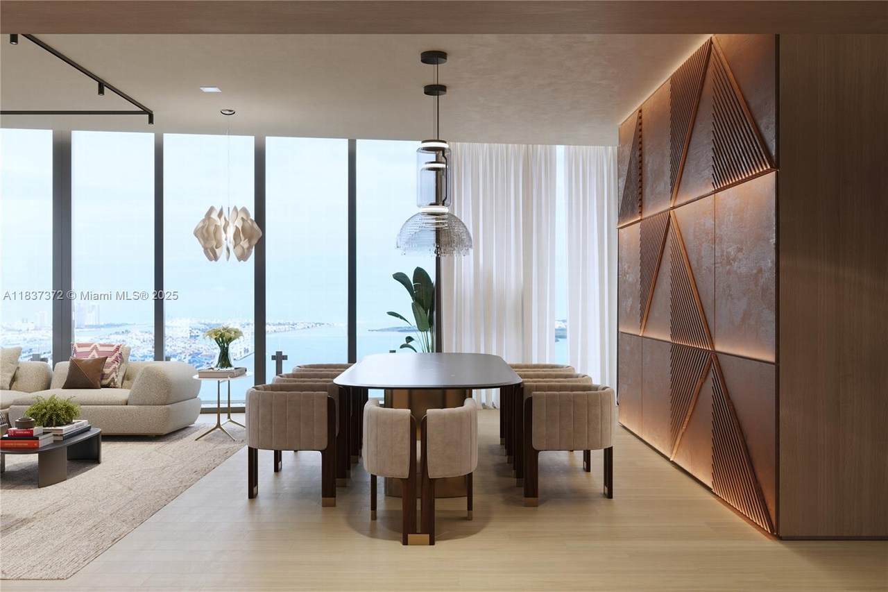 https://bt-photos.global.ssl.fastly.net/miami/1280_boomver_1_A11837372-2.jpg