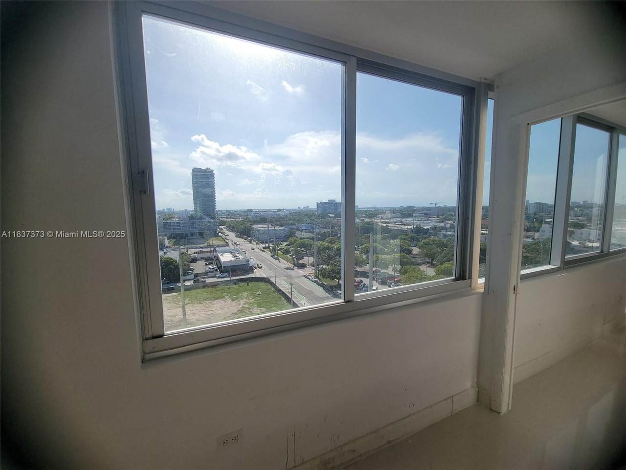 https://bt-photos.global.ssl.fastly.net/miami/1280_boomver_1_A11837373-2.jpg