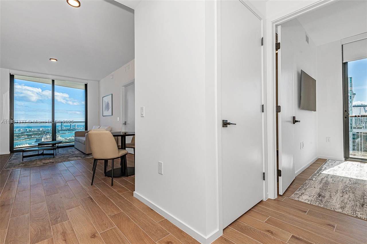 398 5th St - Photo 1