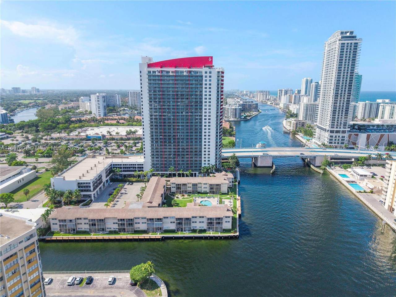 https://bt-photos.global.ssl.fastly.net/miami/1280_boomver_1_A11837601-2.jpg