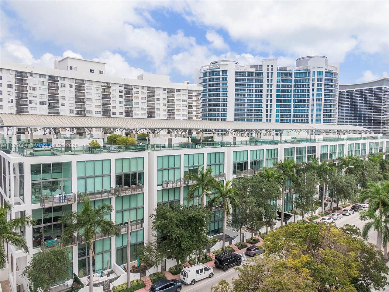 6000 Collins Ave - Photo 1