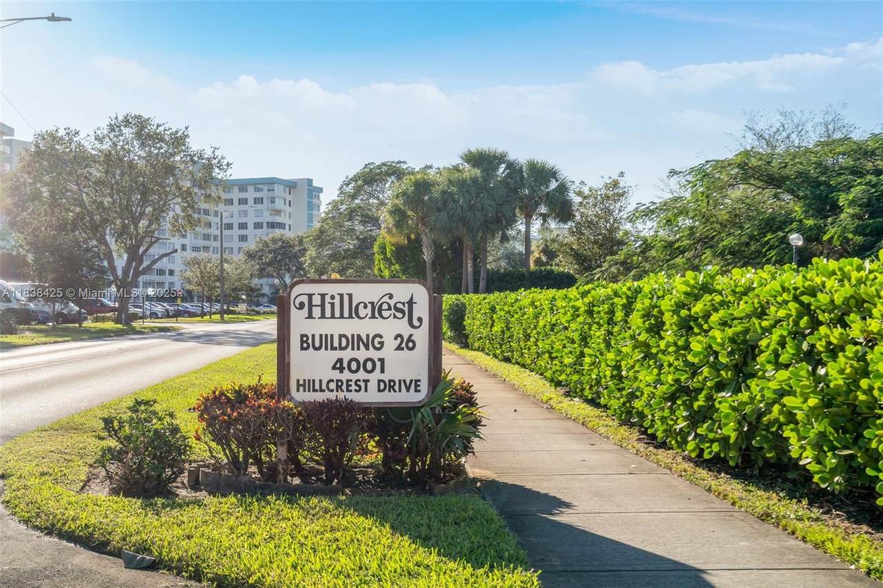 4001 Hillcrest Dr - Photo 1
