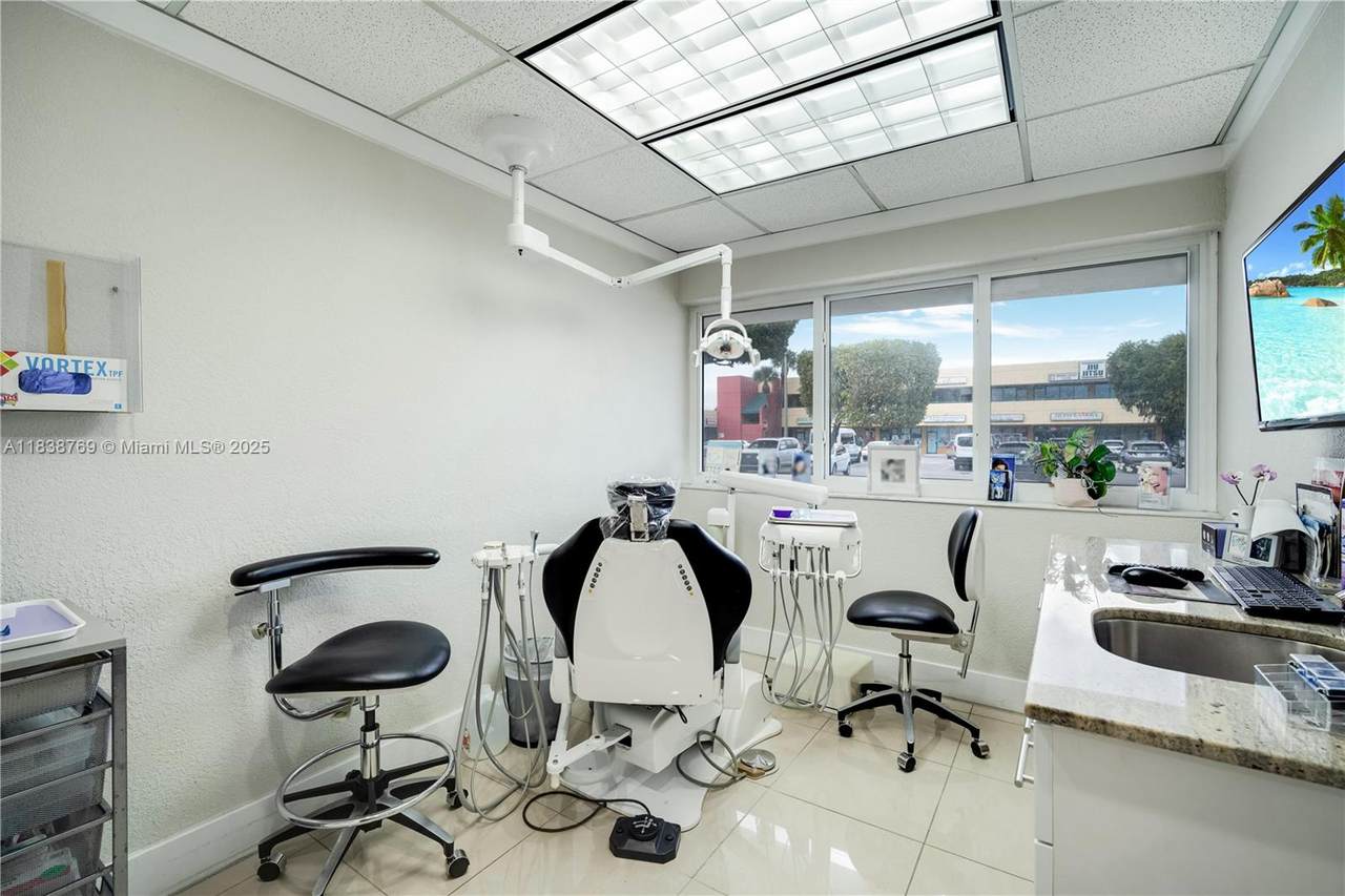 https://bt-photos.global.ssl.fastly.net/miami/1280_boomver_1_A11838769-2.jpg
