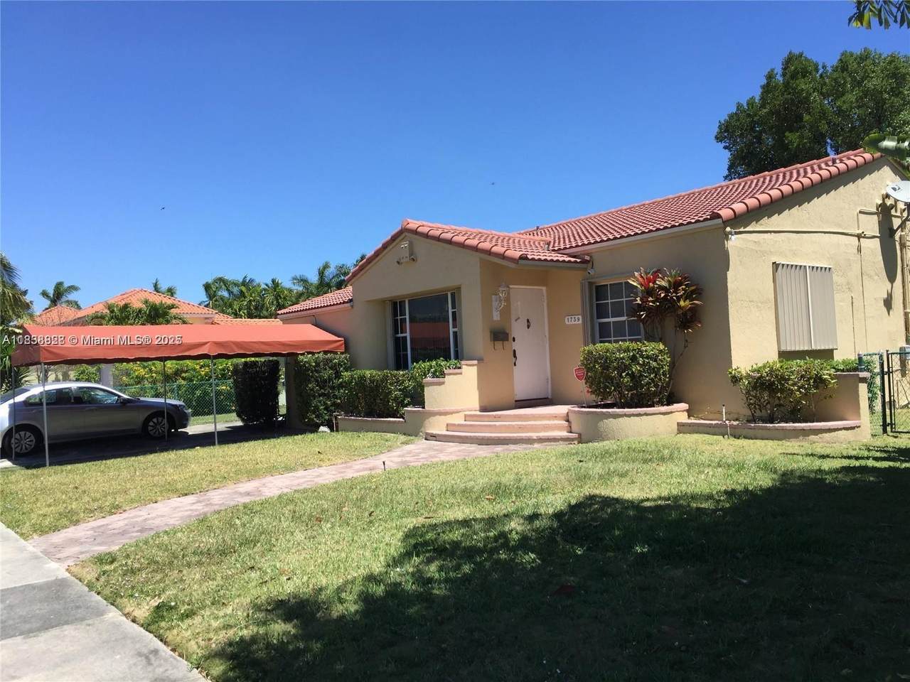 1739 12th Ave - Photo 1