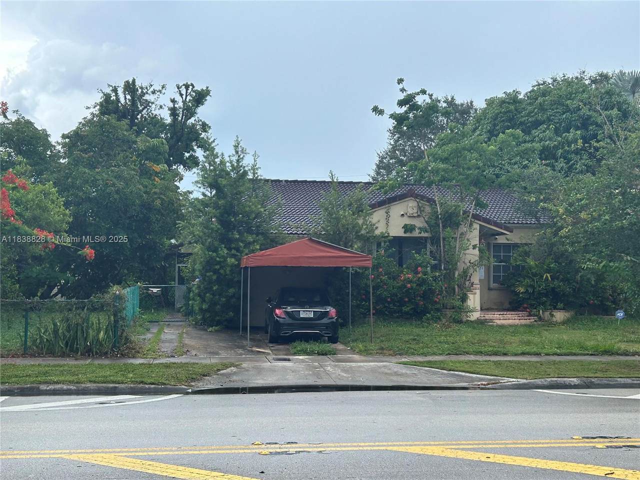 https://bt-photos.global.ssl.fastly.net/miami/1280_boomver_1_A11838828-2.jpg
