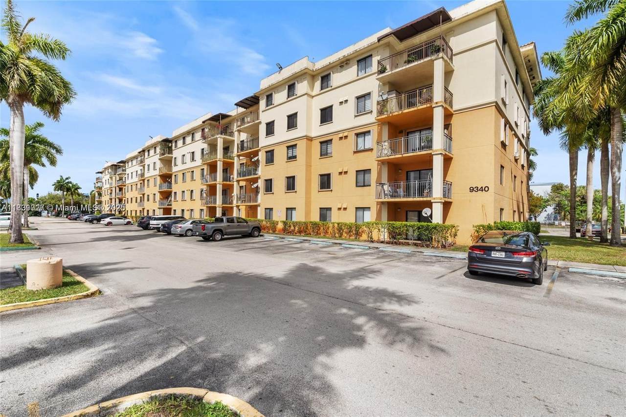 9340 Fontainebleau Blvd - Photo 1