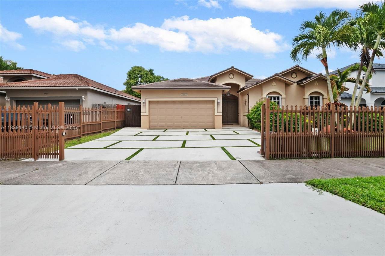 https://bt-photos.global.ssl.fastly.net/miami/1280_boomver_1_A11839140-2.jpg