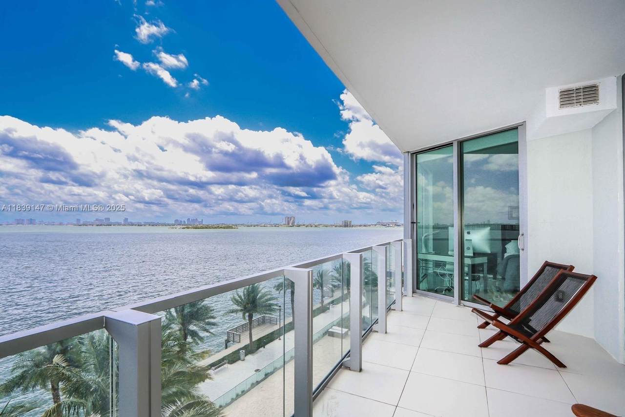 https://bt-photos.global.ssl.fastly.net/miami/1280_boomver_1_A11839147-2.jpg