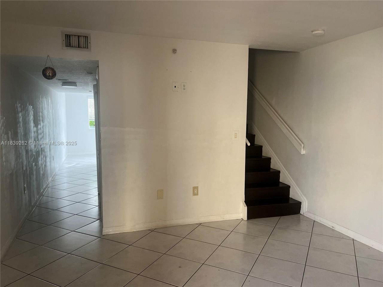 https://bt-photos.global.ssl.fastly.net/miami/1280_boomver_1_A11839262-2.jpg