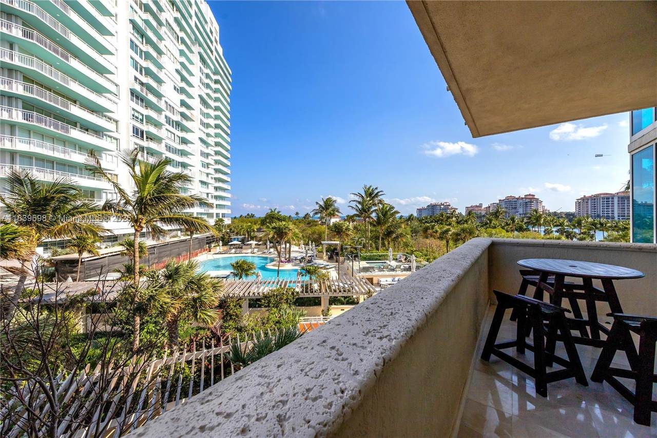 https://bt-photos.global.ssl.fastly.net/miami/1280_boomver_1_A11839698-2.jpg