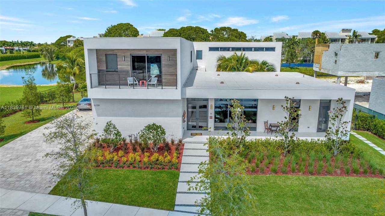 16709 Botaniko Dr N - Photo 1