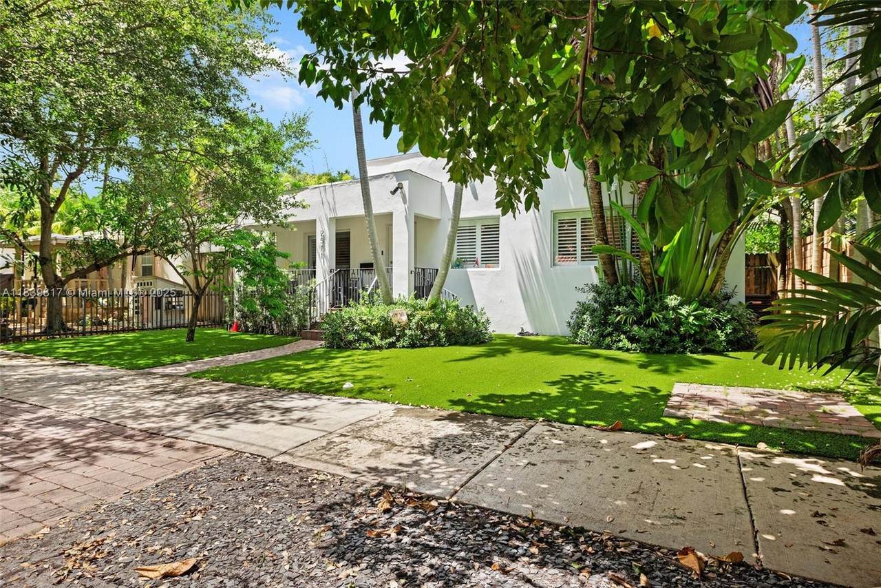 https://bt-photos.global.ssl.fastly.net/miami/1280_boomver_1_A11839817-2.jpg