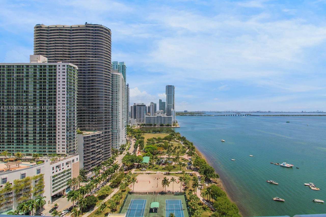 https://bt-photos.global.ssl.fastly.net/miami/1280_boomver_1_A11839832-2.jpg