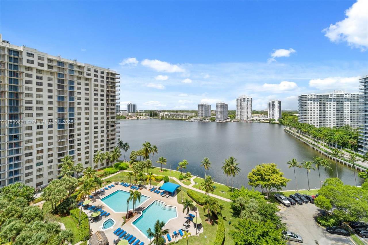 https://bt-photos.global.ssl.fastly.net/miami/1280_boomver_1_A11839891-2.jpg